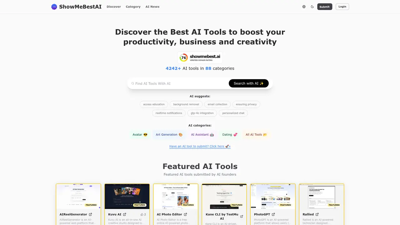 ShowMeBest homepage screenshot